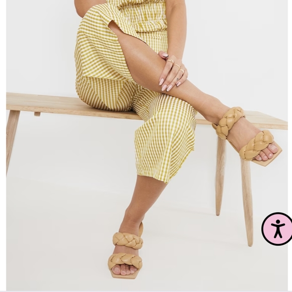 Pretty little thing sandals size 5 - Picture 13 of 14